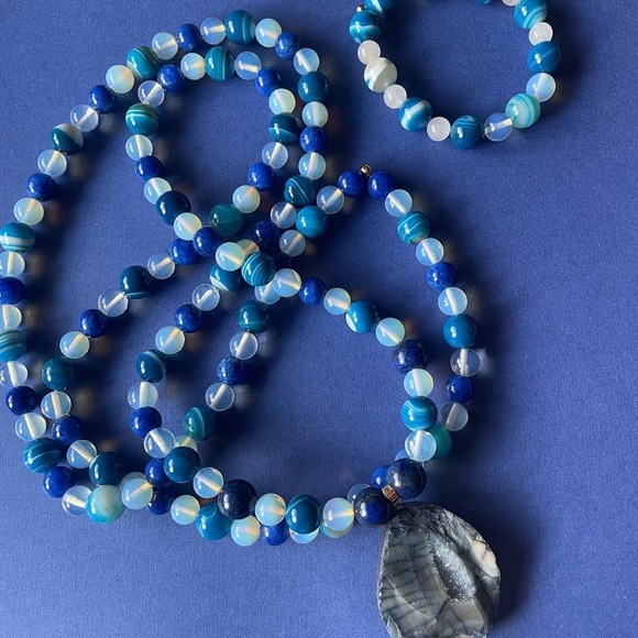 Beachy Blue Vibes - Picture 3 of 3